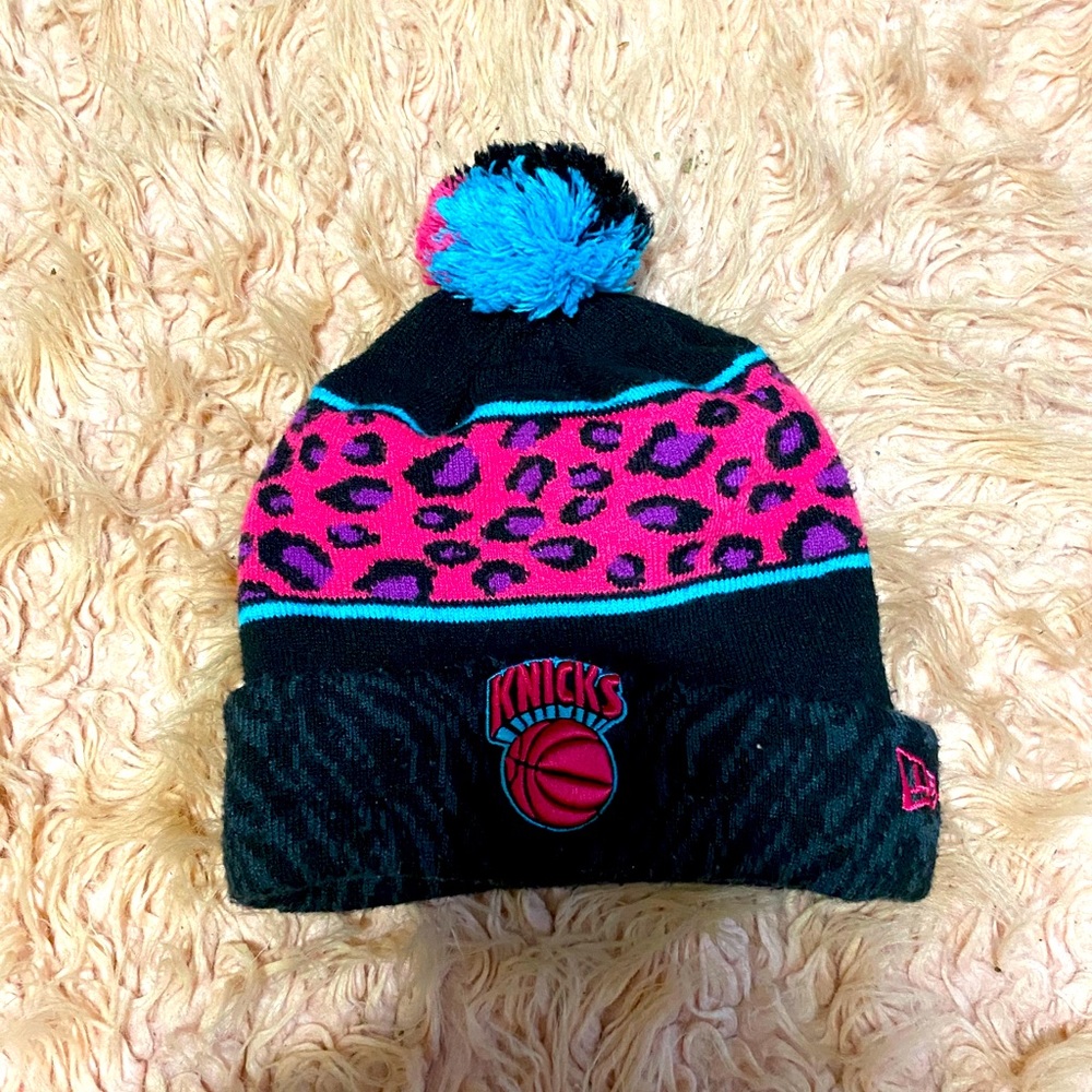 Knicks beanie 🔥 one size fits all